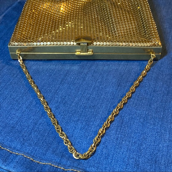 VTG Made in USA Mesh Whiting & Davis Co Clutch - Picture 4 of 15